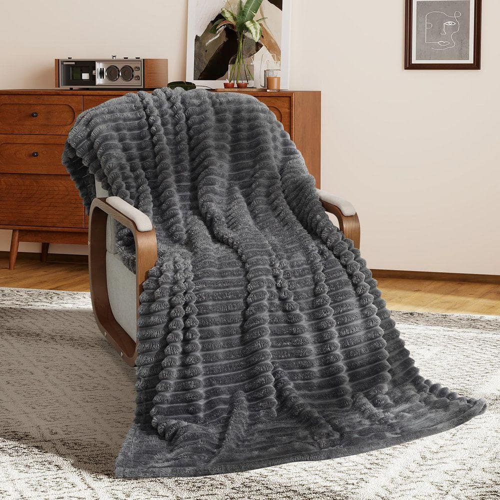 Gray Unthemed Winter Warm Throw Blanket-Super Soft Cozy Fleece Thick Sherpa Blanket Plush for Women-Throw Size