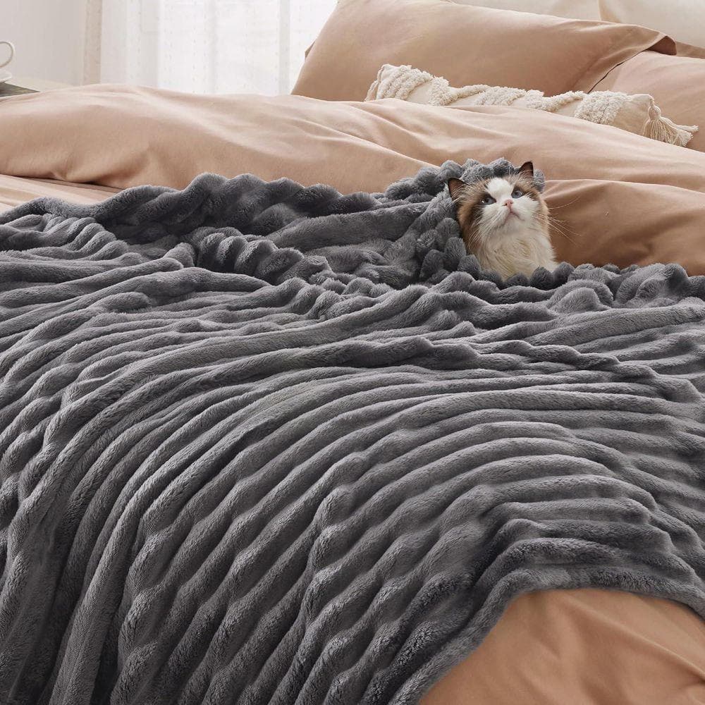 Gray Unthemed Winter Warm Throw Blanket-Super Soft Cozy Fleece Thick Sherpa Blanket Plush for Women-Throw Size